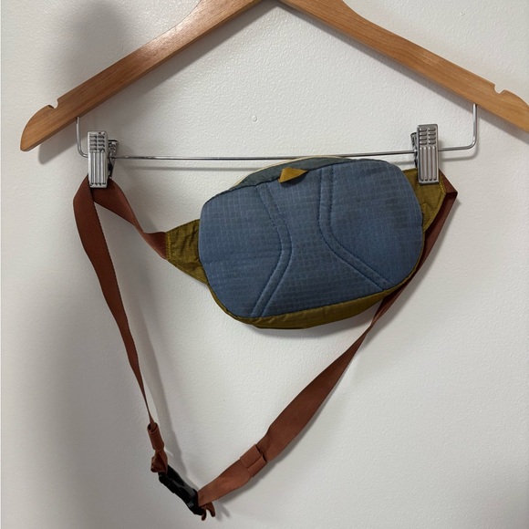 Patagonia Multicolor Crossbody Bag - Picture 2 of 3